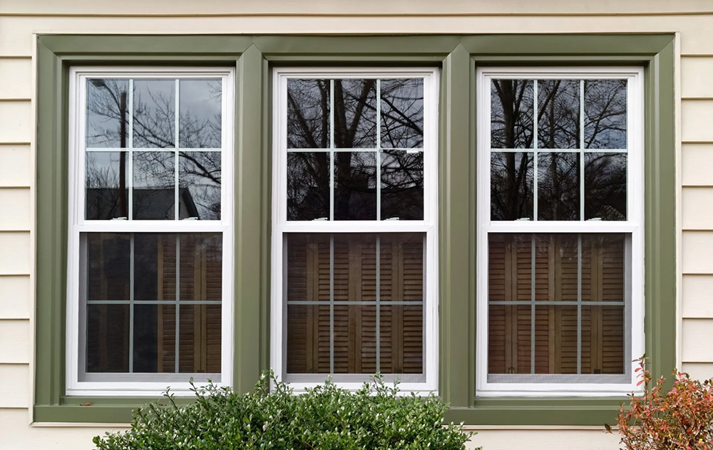 choose vinyl window replacement