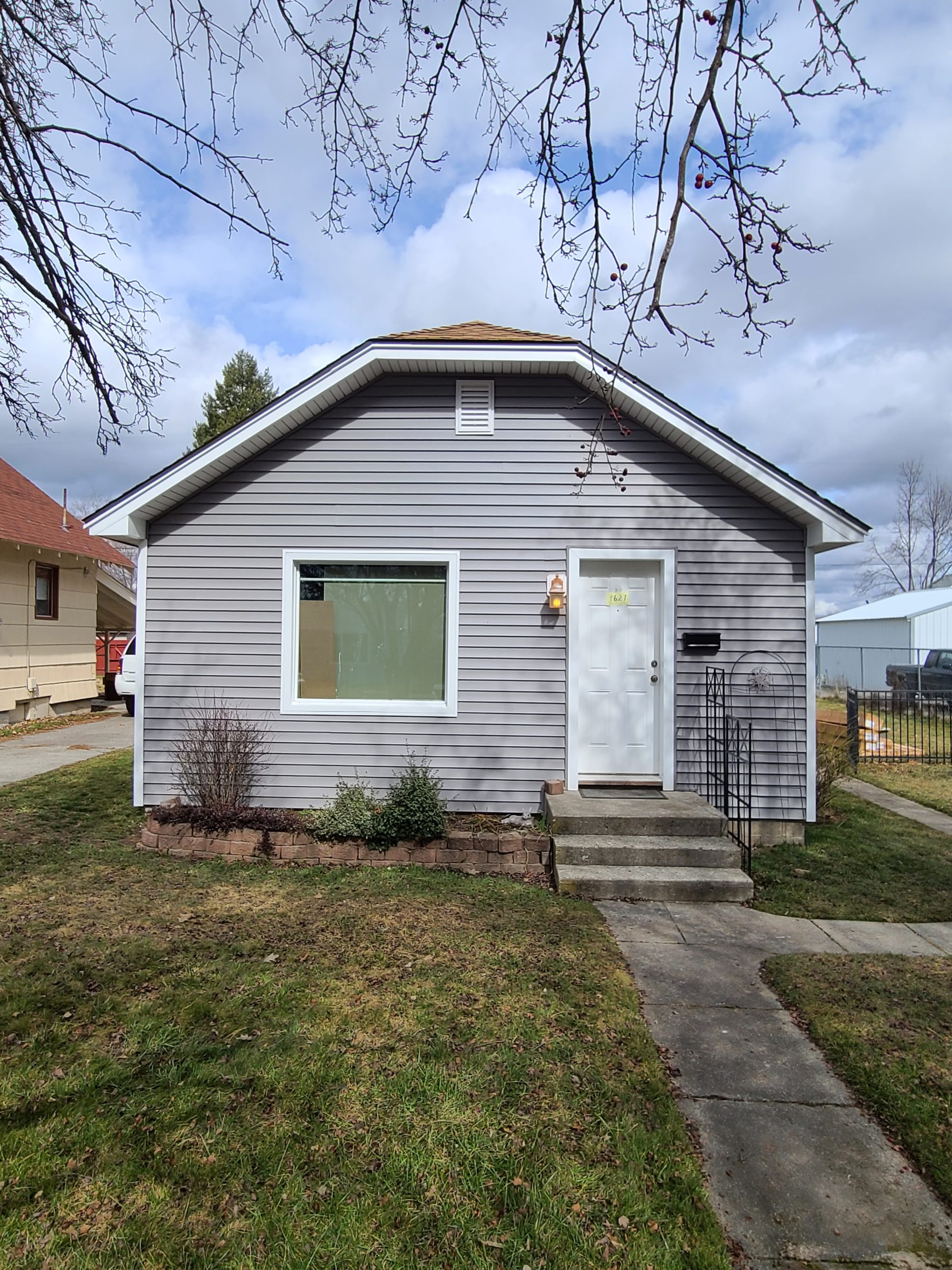 Spokane Vinyl Siding & Windows Installation